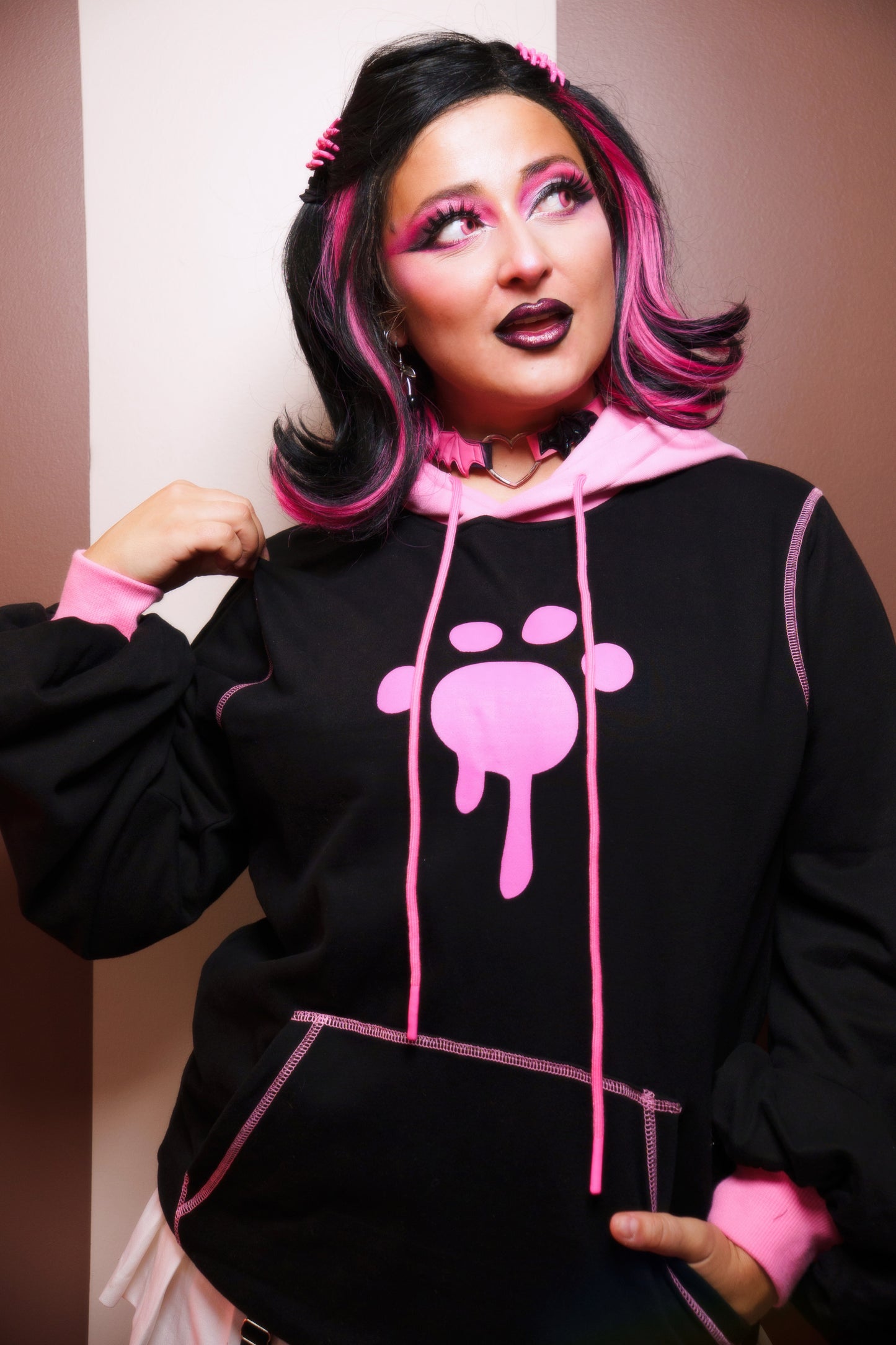 Emberlynn Hoodie - Black/Pink