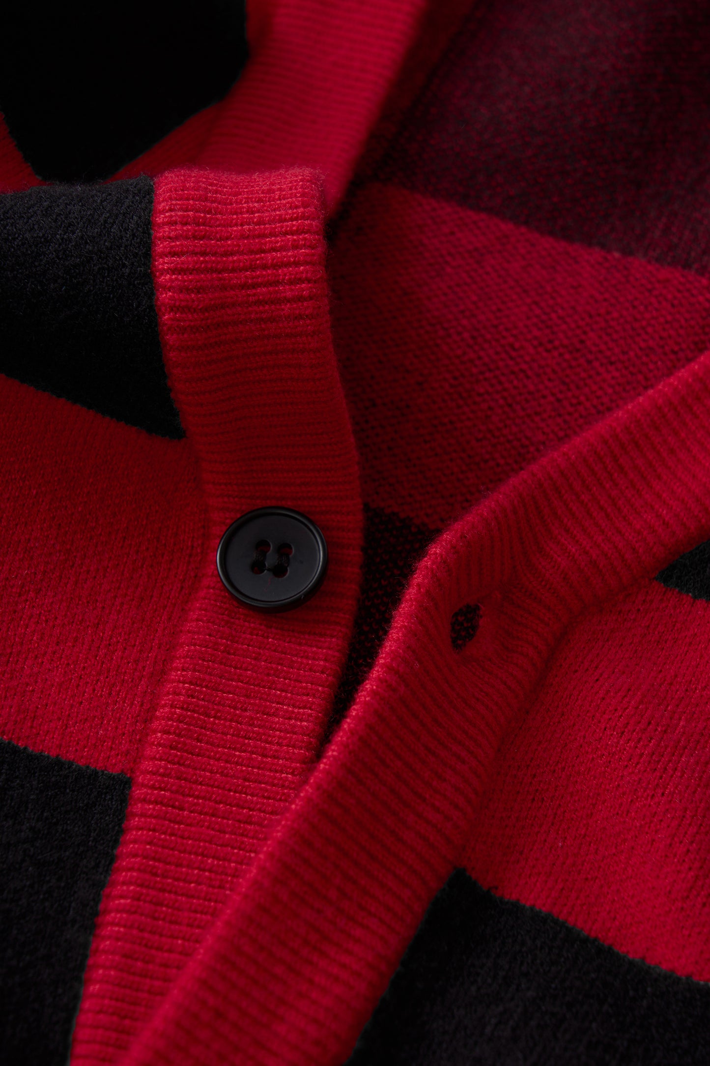 Blitz Cardigan - Black/Red